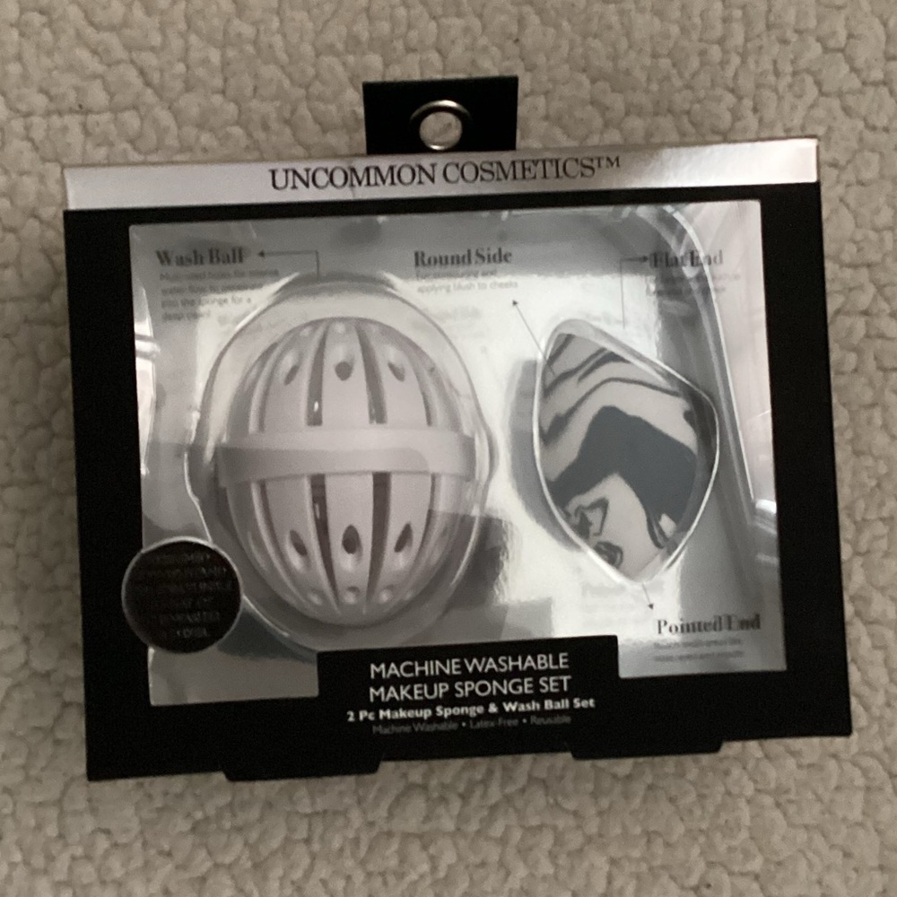 Uncommon Makeup Sponge Kit, Machine Washable NWT